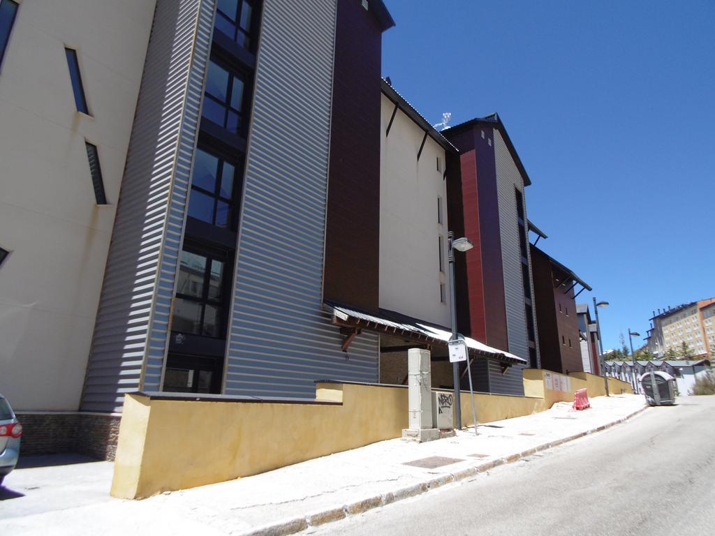 塞拉内华达Nievemar Edificio Monte Oiz公寓 外观 照片